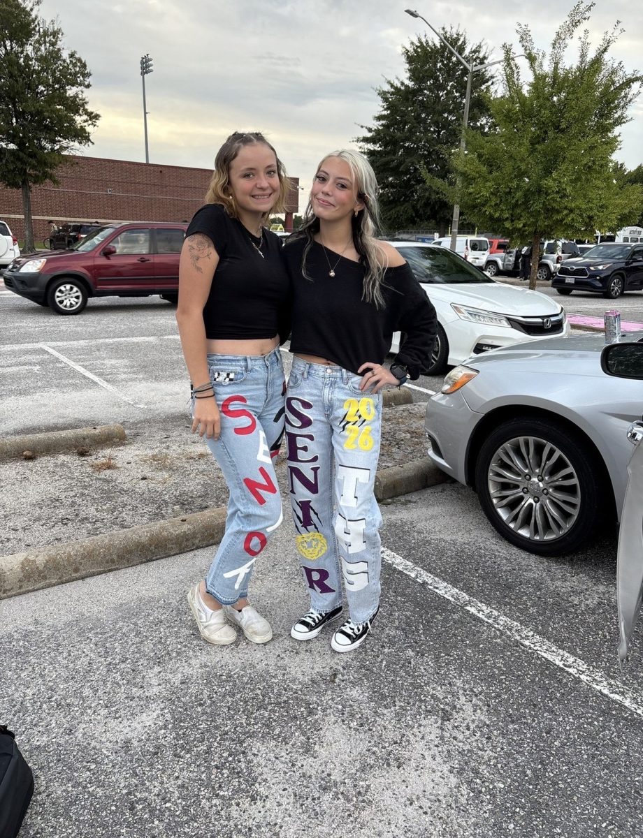 Avery Hudson and Skyla Trace